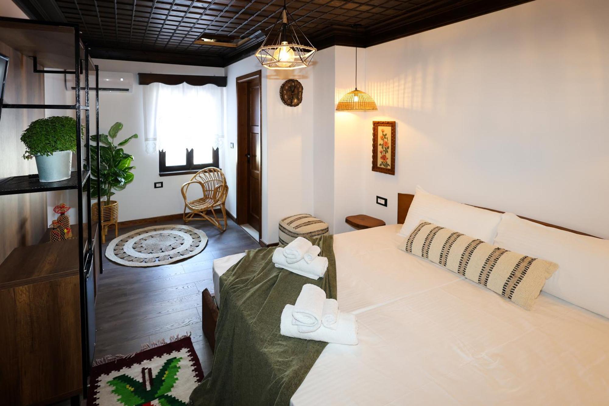 Ador Boutique Hotel Berat Kültér fotó