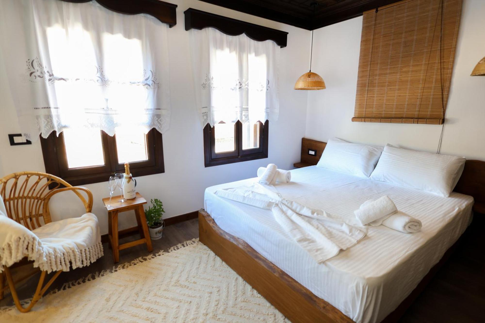Ador Boutique Hotel Berat Kültér fotó