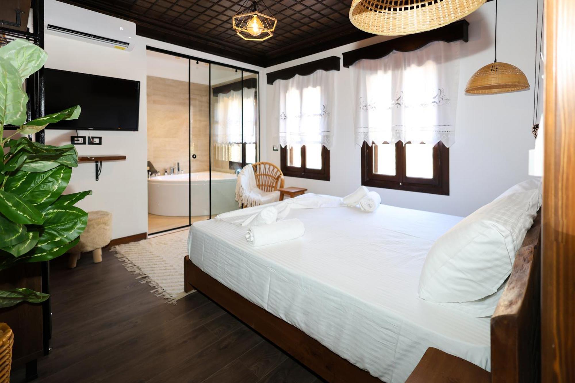 Ador Boutique Hotel Berat Kültér fotó