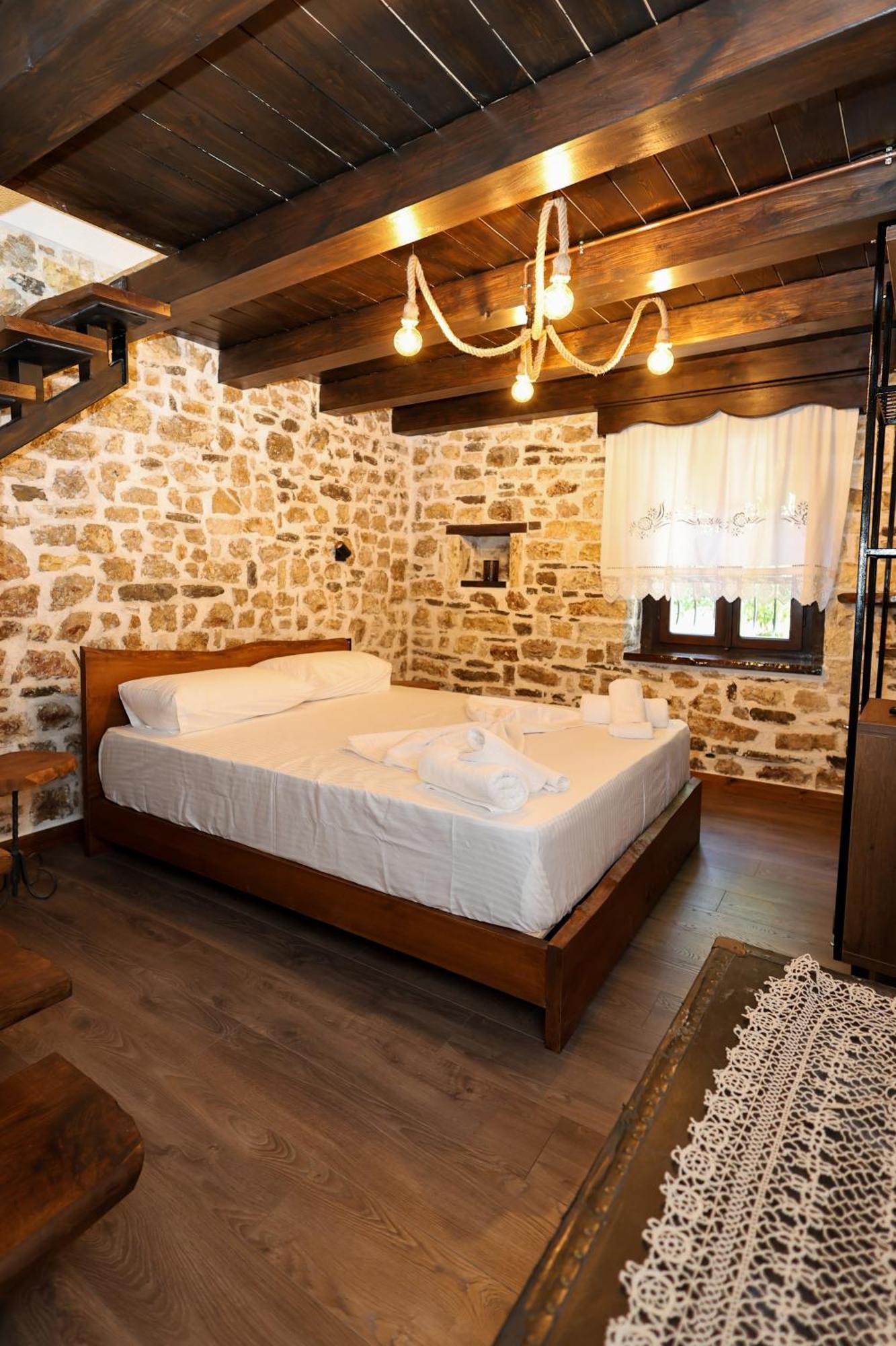 Ador Boutique Hotel Berat Kültér fotó