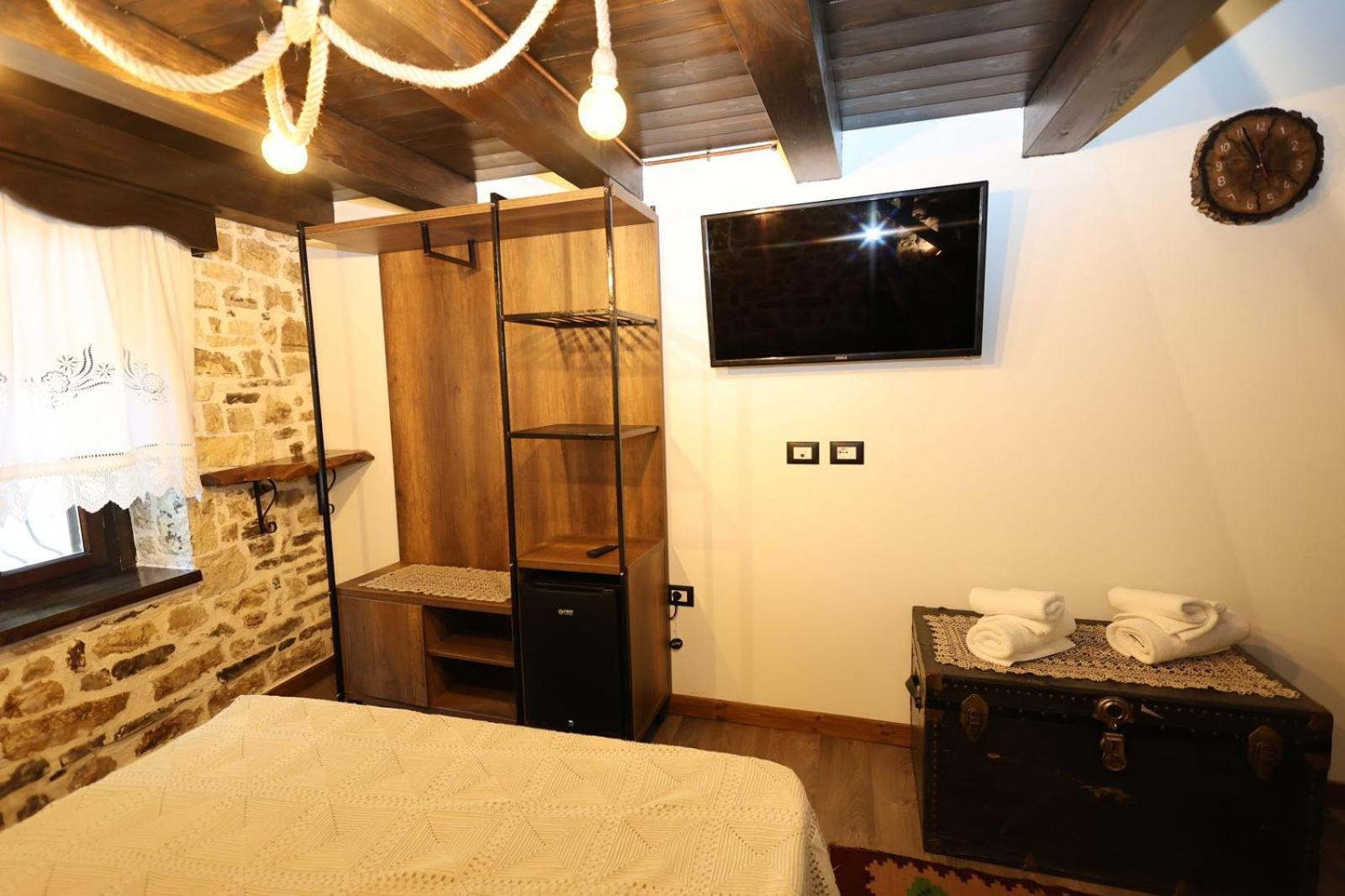 Ador Boutique Hotel Berat Kültér fotó