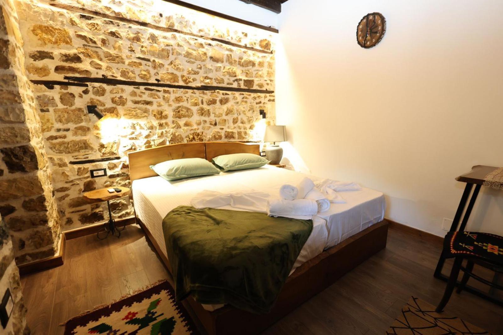Ador Boutique Hotel Berat Kültér fotó