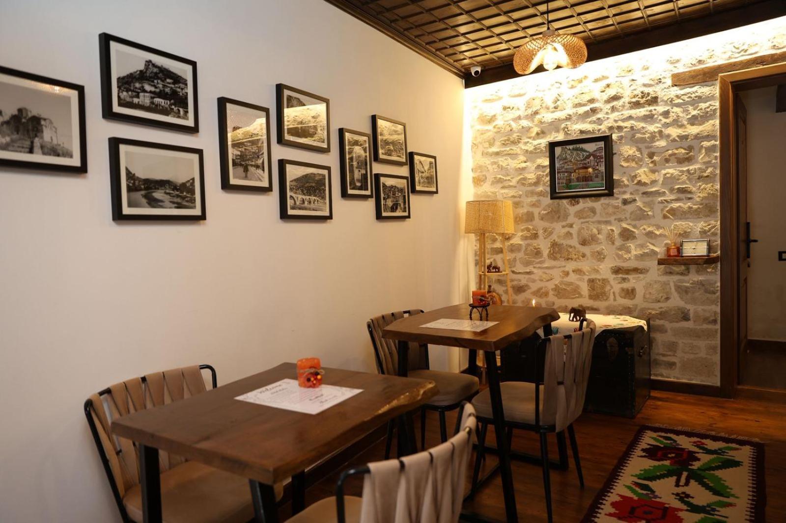 Ador Boutique Hotel Berat Kültér fotó