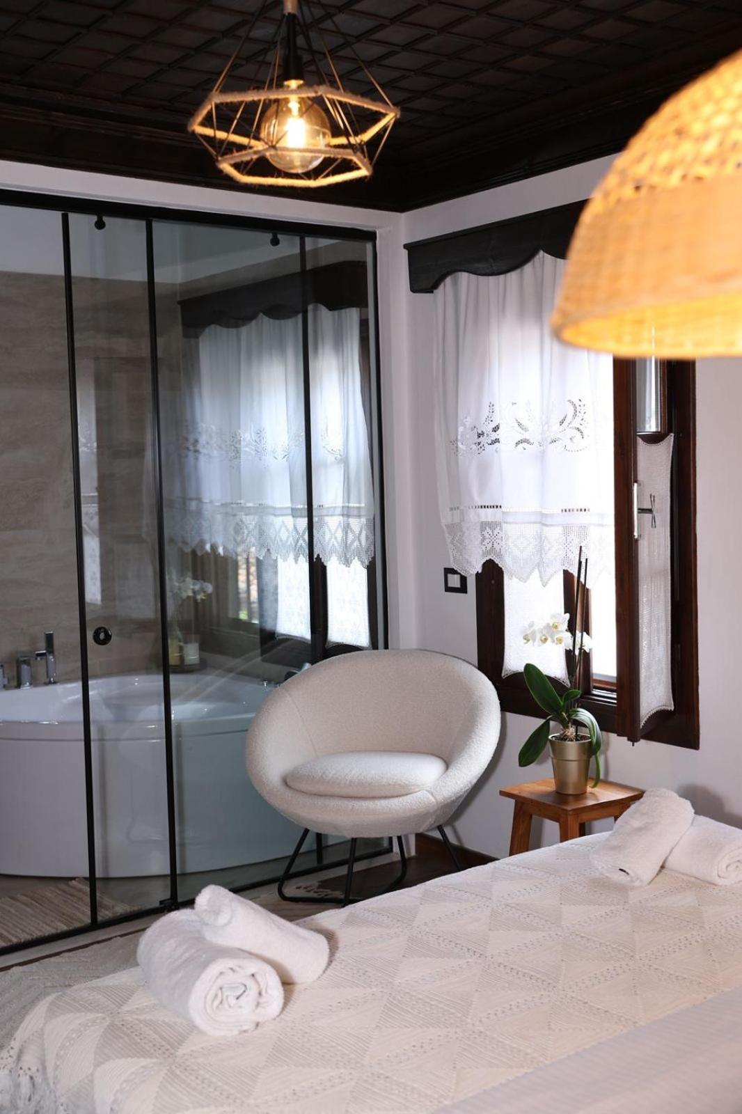 Ador Boutique Hotel Berat Kültér fotó
