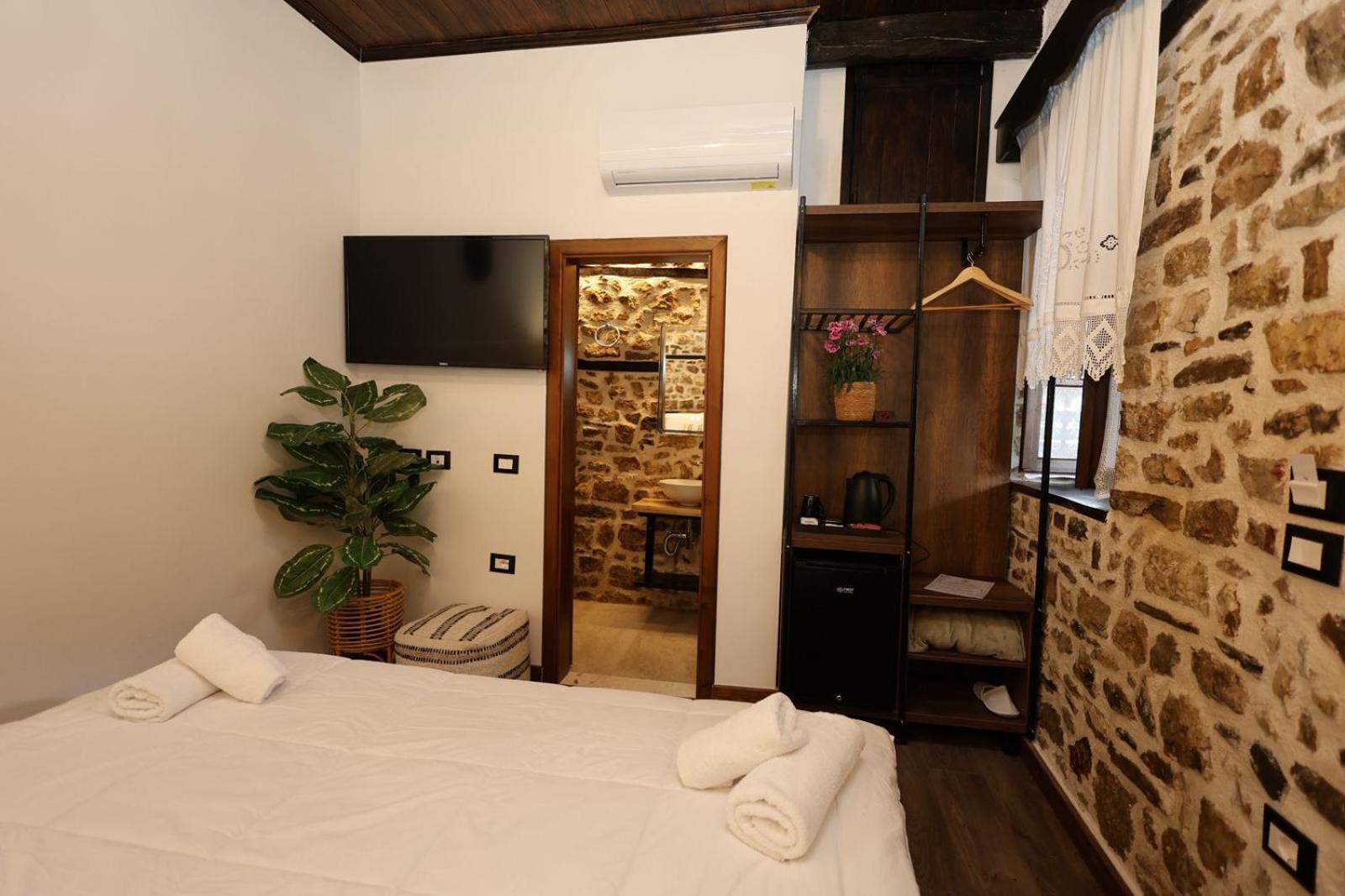 Ador Boutique Hotel Berat Kültér fotó
